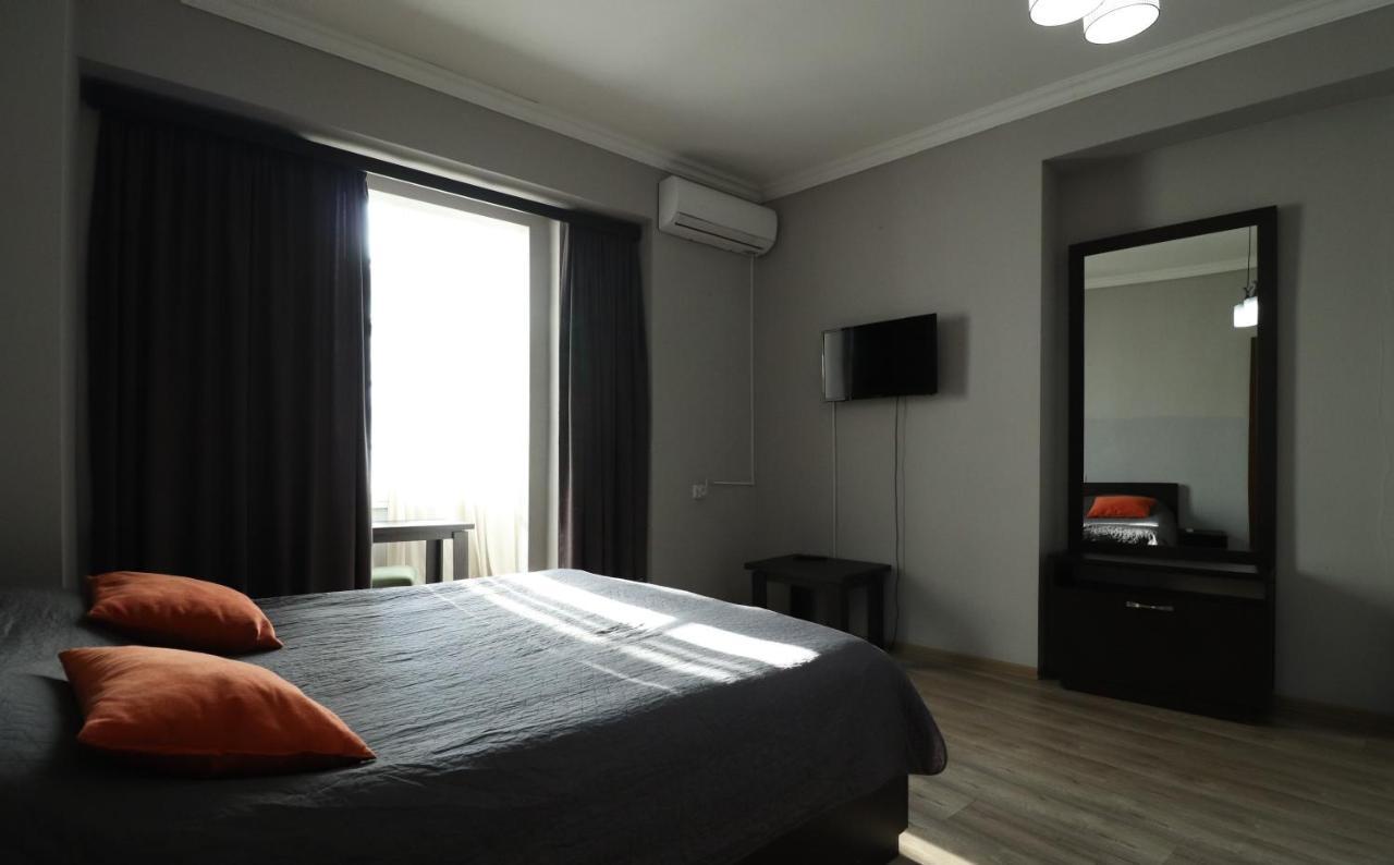 Ferienwohnung Erekle 8/10 Tbilisi Exterior foto